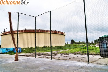 Zabrze Piłkochwyty - boisko wyposażone za bramkami w piłkochwyty Sklep Zabrze